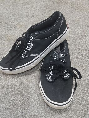 Vans Womens Black Canvas Low-Top Sneakers size 7
